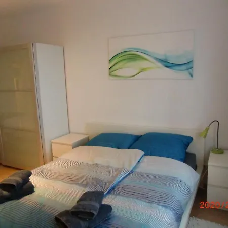 Apartment Rethelstrasse 97 Dusseldorf