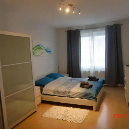 Rethelstrasse 97 Apartment Dusseldorf