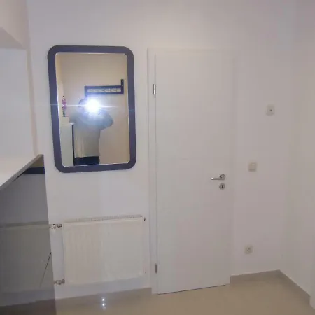 Apartment Rethelstrasse 97 Dusseldorf