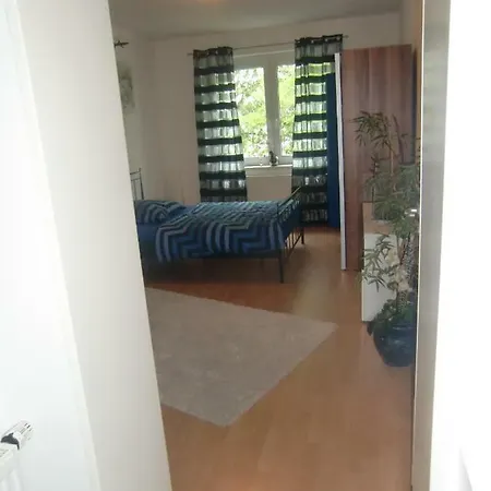 Apartment Rethelstrasse 97 Dusseldorf
