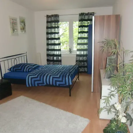 Rethelstrasse 97 Apartment